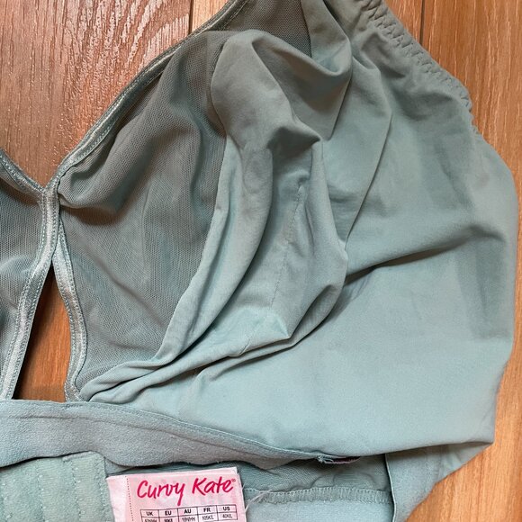 Curvy supportive wire free bralette - Picture 2 of 2